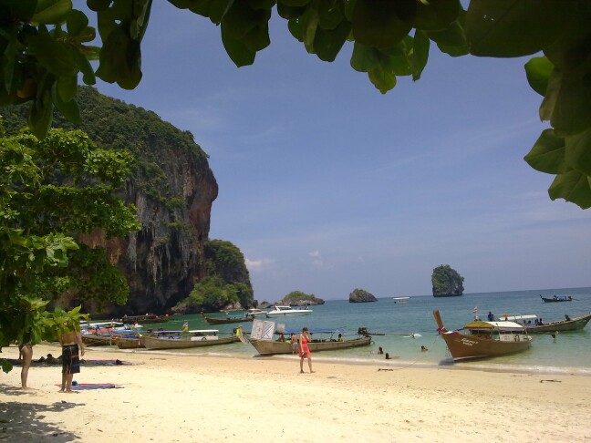 Thailand uitzicht op Railay beach bij Aoang Krabi